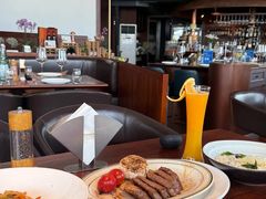 -MONICH牛排融合餐厅(和义大道购物中心店)