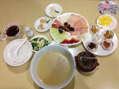 状元山珍过桥米线-桥香园云南过桥米线(金马碧鸡店)