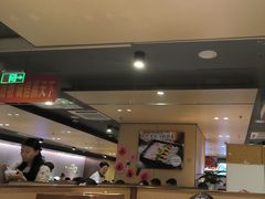 -海底捞火锅(宝龙广场夜宵主题店)