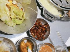 -GOGIYA·咕叽吖韩国传统烤肉店(东方新天地店)