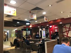 大堂-麦当劳(花城大道华穗路店)