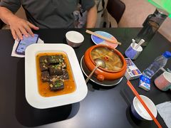 -桥边小楼·手工云南菜·古城观景小楼