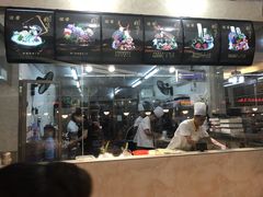 -谊荣海鲜大牌档(石湖店)