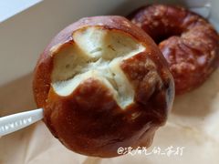海盐碱水球-WHEN PIGS FLY当猪飞