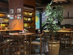 -JINNS锦时 steak&pizza(浸信会礼拜堂旧址店)