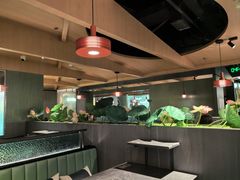 -湊湊火锅·茶憩(杭州湖滨银泰in77店)