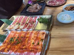 -汉城烤肉·黑金冠(华山路店)