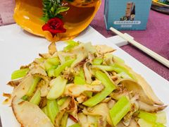 清炒海螺片-欢乐海岸美食联盟