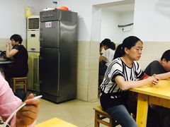 -津津老鸭粉丝馆(正东路店)