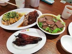 秘制鸭下巴-陈光记烧腊(长寿路店)