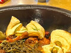 -万里闯关东铁锅炖菜馆(高新旗舰店)