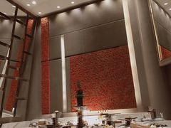 -上海滴水湖皇冠假日酒店