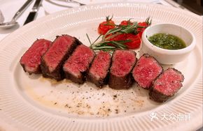 Australian M7 Wagyu Queen Steak