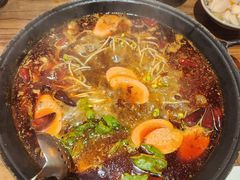 -旧街市鲜货老火锅(大光路店)