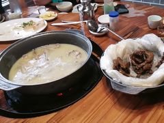 -侠成水上农庄(工业大道店)