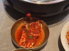 -草家酱蟹炭火烤肉店(珲春南路一店)