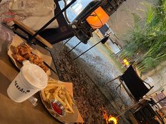 -J Create城市露营咖啡·简餐·宠物(上海动物园店)