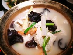 -老头儿油爆虾·知味杭州(爱琴海购物中心)