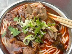 -薛记襄阳香辣牛肉面(平安路店)