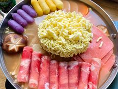 部队锅-李先生的首尔小馆(松江启源广场店)