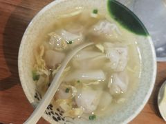 -黄阿姨锅贴大王(万航渡路店)