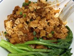 -李与白包子铺(桐梓林店)