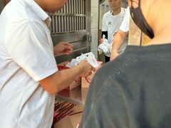 -巢娭毑月饼店(洞井路店)