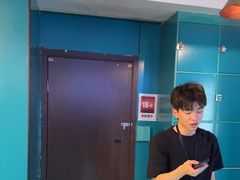 -荒岛实景沉浸密室(江汉路1店)