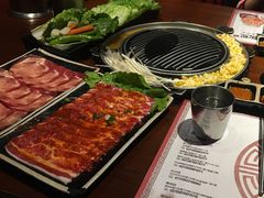 -青瓦炭韩潮烤肉(花园道店)