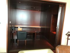 -上海龙之梦万丽酒店