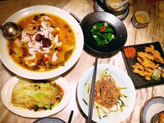 -周渝食惦·酸菜鱼精致川菜(横岗店)