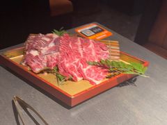 -铭牛烧肉·和牛海鲜自助(高新月牙湖店)