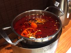牛油红锅-独食火锅·半米屋台(直营总店)