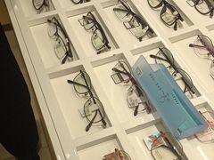 -荣视医眼镜(老车站店)