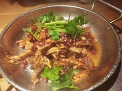 手撕扁担鸡-吃饭皇帝大(解放西路店)