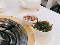 -渝君重庆火锅(嘉宾路店)