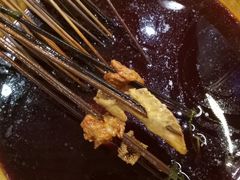 -拈签一笑黄牛肉辣卤串串