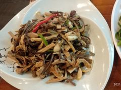 -小厨子私房菜·云南美食店