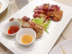 -品悦酒店(三林古镇店)