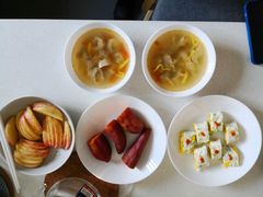 -鲸育宝宝月嫂(徐汇店)