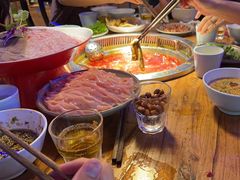 -城墙拐拐火锅(三峡广场黑金冠店)