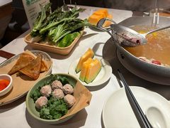 -左庭右院鲜牛肉火锅(七宝领展广场店)