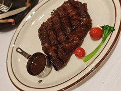 -马克西姆俄罗斯餐厅(通亚街店)