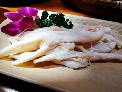 -东巴人鱼豆花火锅(幸福街店)