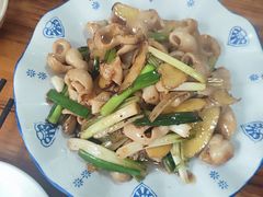 爆炒大肠-始兴县农家小院餐馆