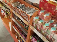 零售区-来伊份(前进西路万象汇店)