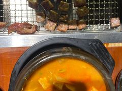 -肉甲韩国木炭烤肉(新壹街1店)