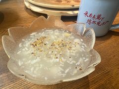 -蜜桃餐厅·伴山(湖滨商业街店)