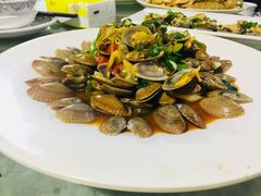 -四川小胡子海鲜(丁村万人海鲜广场店)