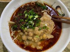 -沉香牛肉面